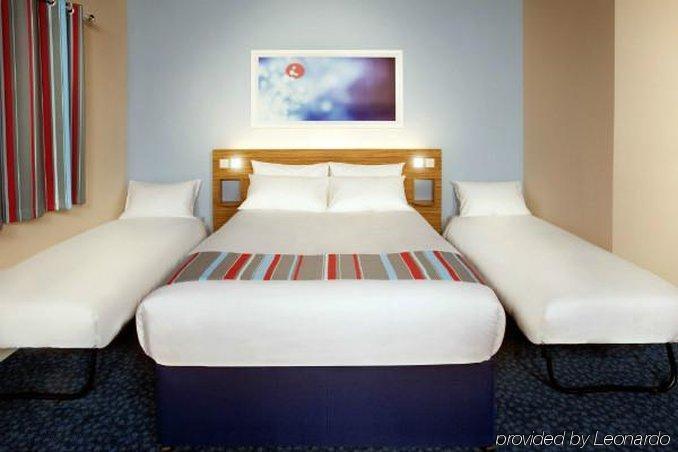 Travelodge Cameron Toll Hotel 에든버러 외부 사진