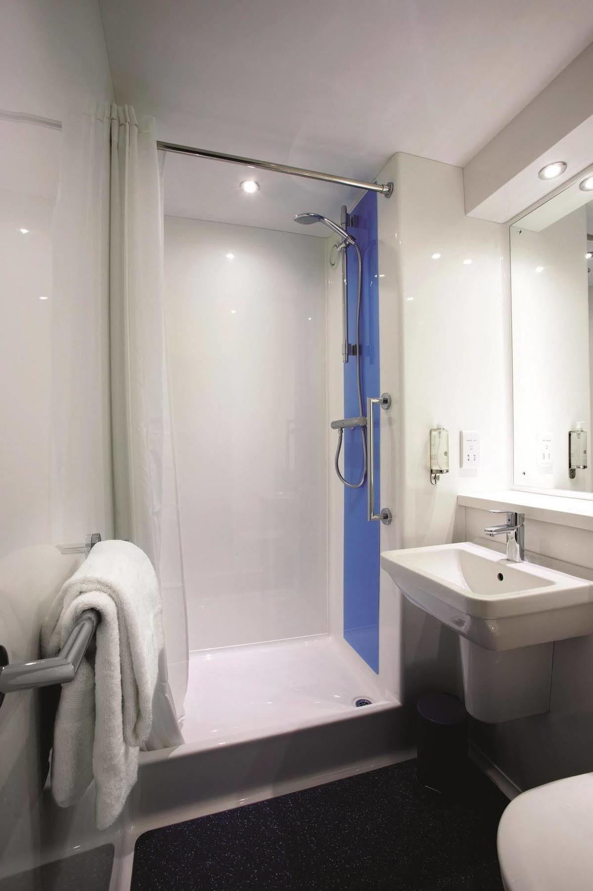 Travelodge Cameron Toll Hotel 에든버러 외부 사진